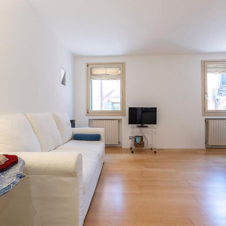 Easylife - Amazing Apartment At Rialto Venezia Экстерьер фото
